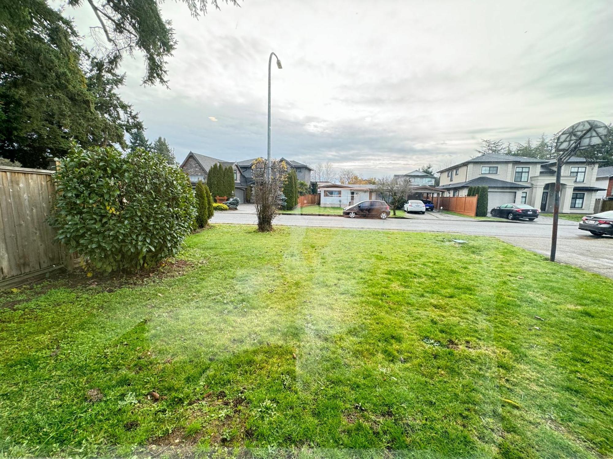 Quite House Near The Vancouver Airport ريتشموند، كولومبيا البريطانية المظهر الخارجي الصورة