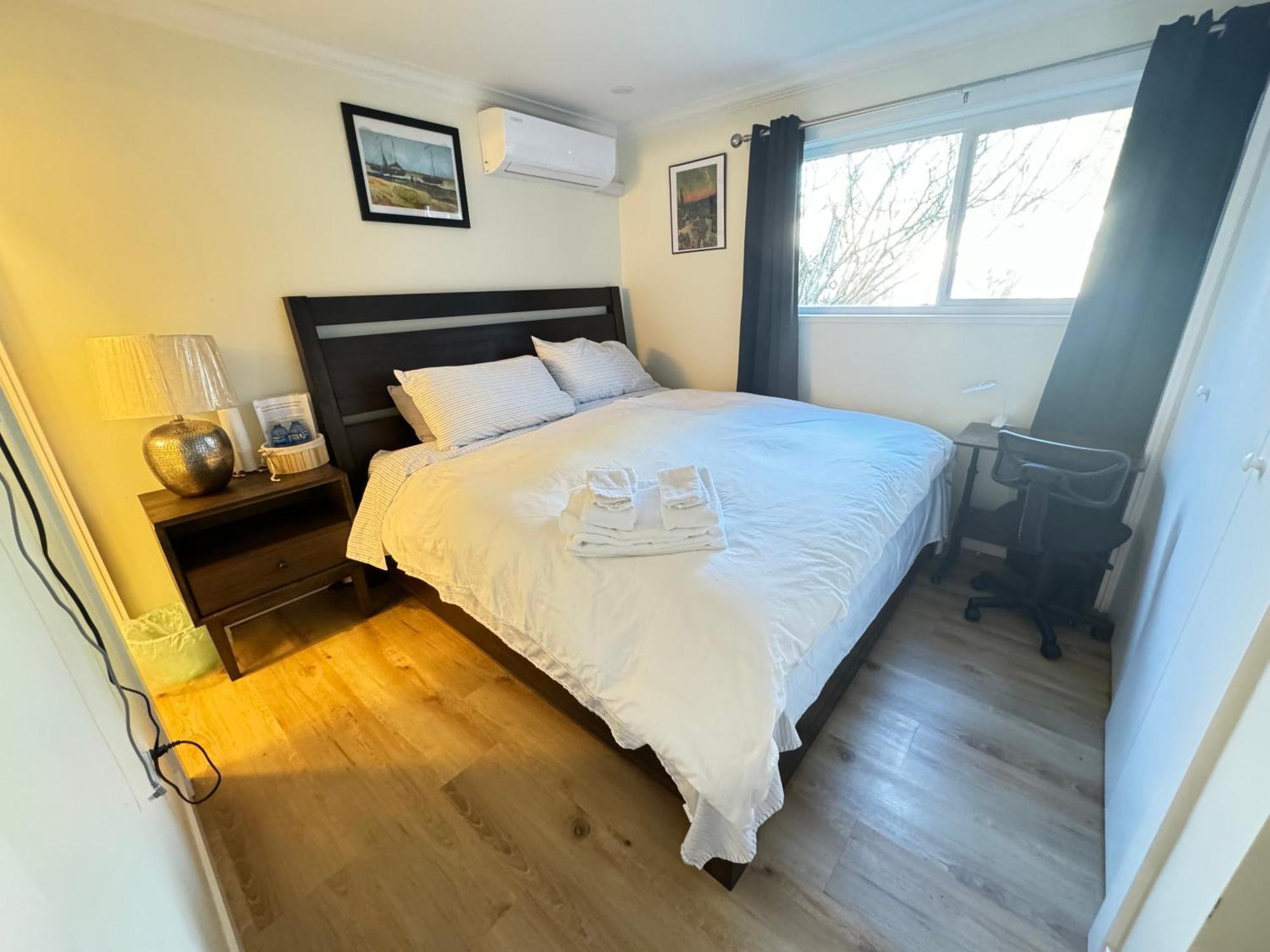 Quite House Near The Vancouver Airport ريتشموند، كولومبيا البريطانية المظهر الخارجي الصورة