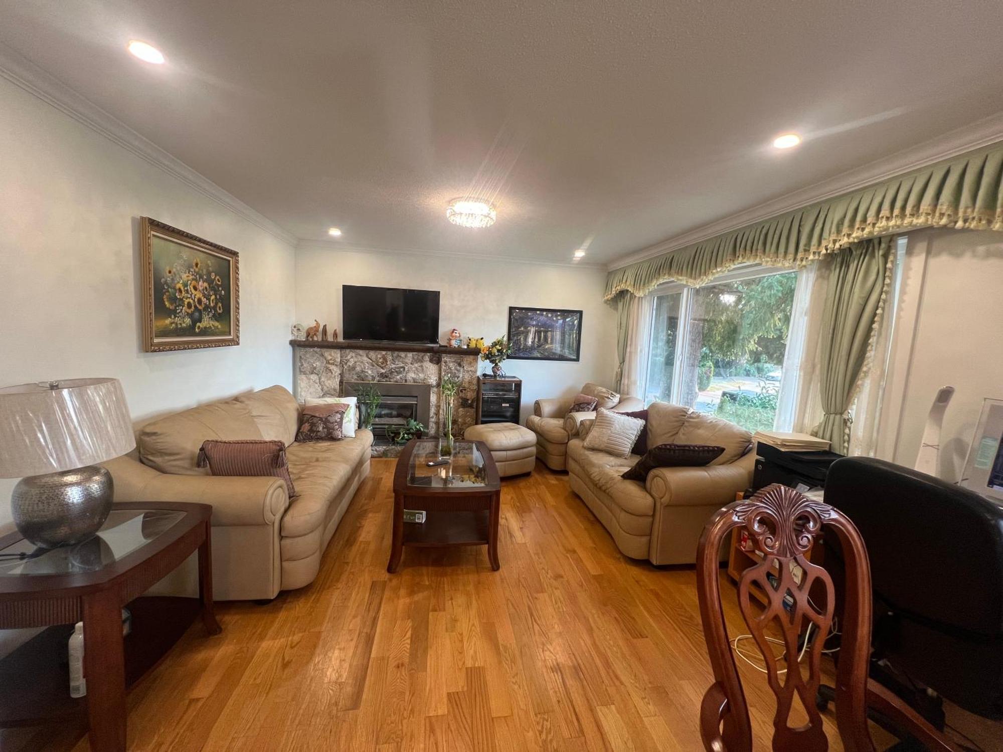 Quite House Near The Vancouver Airport ريتشموند، كولومبيا البريطانية المظهر الخارجي الصورة